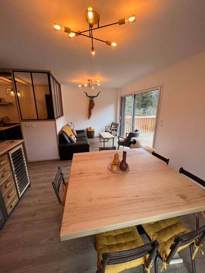 Appartement Aux Pieds Des Pistes De Ski Laveissiere Екстер'єр фото