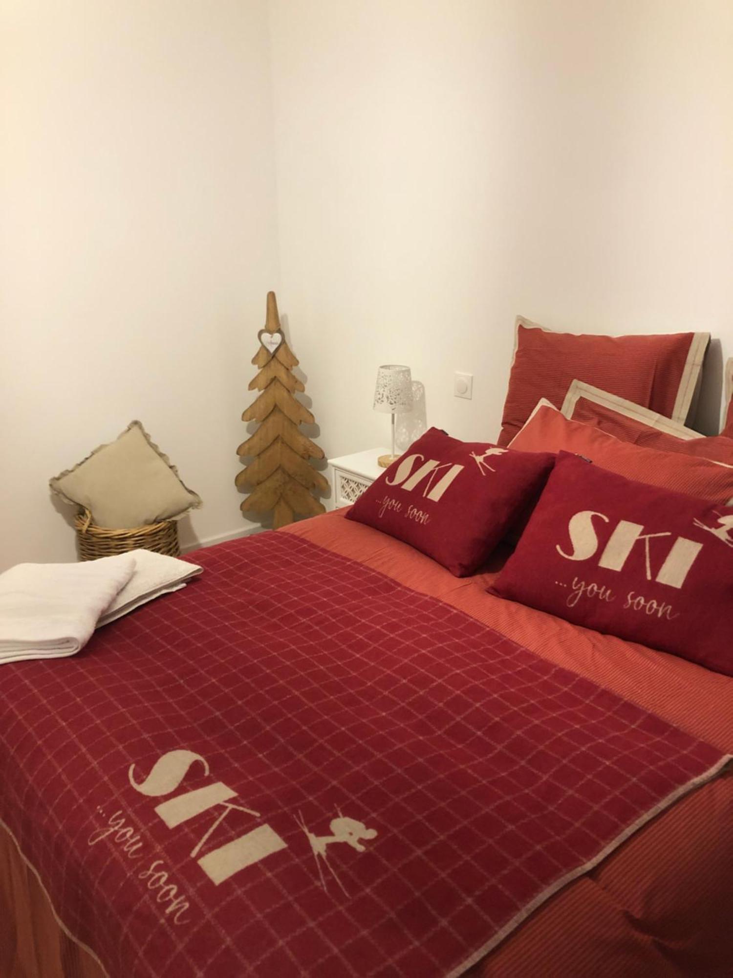 Appartement Aux Pieds Des Pistes De Ski Laveissiere Екстер'єр фото